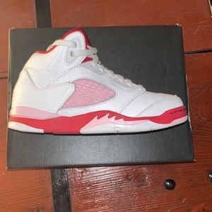 Jordan 5s retros 1.5y